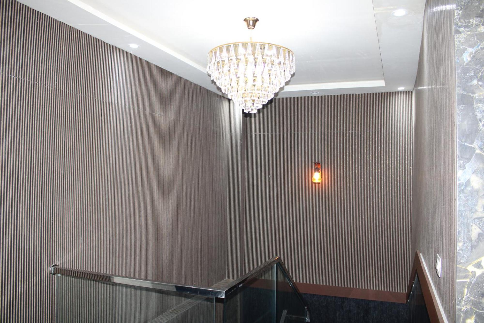 Hotel Gold Stone Kanpur Buitenkant foto